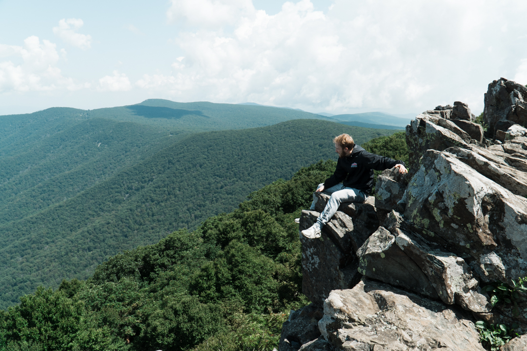 Hiking to the Most Epic View in Virginia: Hawksbill Summit Trail ...