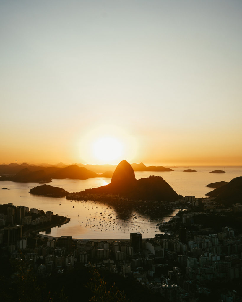 Mirante Dona Marta sunrise Rio de Janeiro